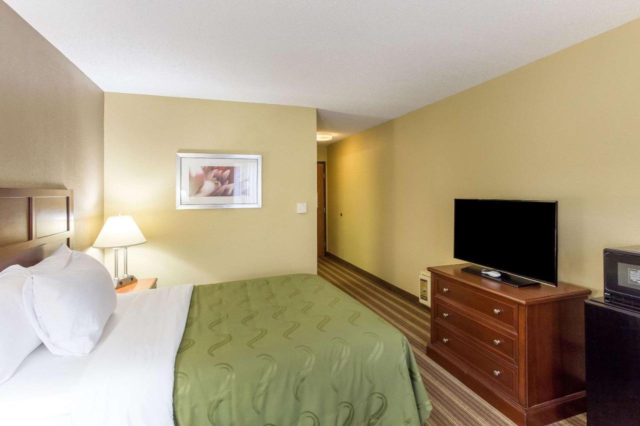 Quality Inn Атенс Экстерьер фото