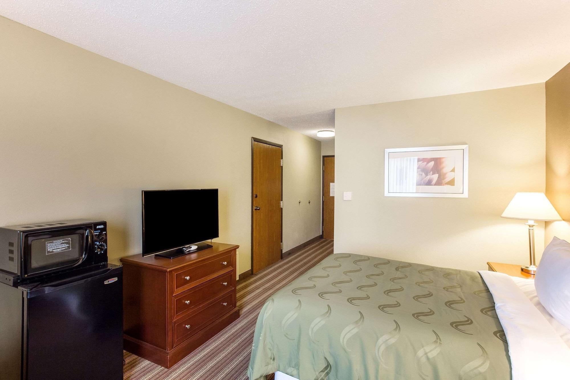 Quality Inn Атенс Экстерьер фото