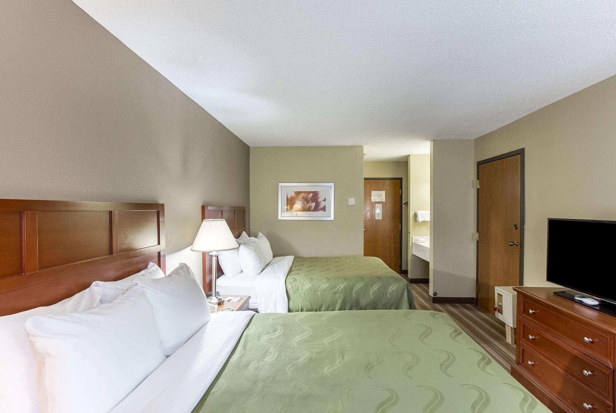 Quality Inn Атенс Экстерьер фото