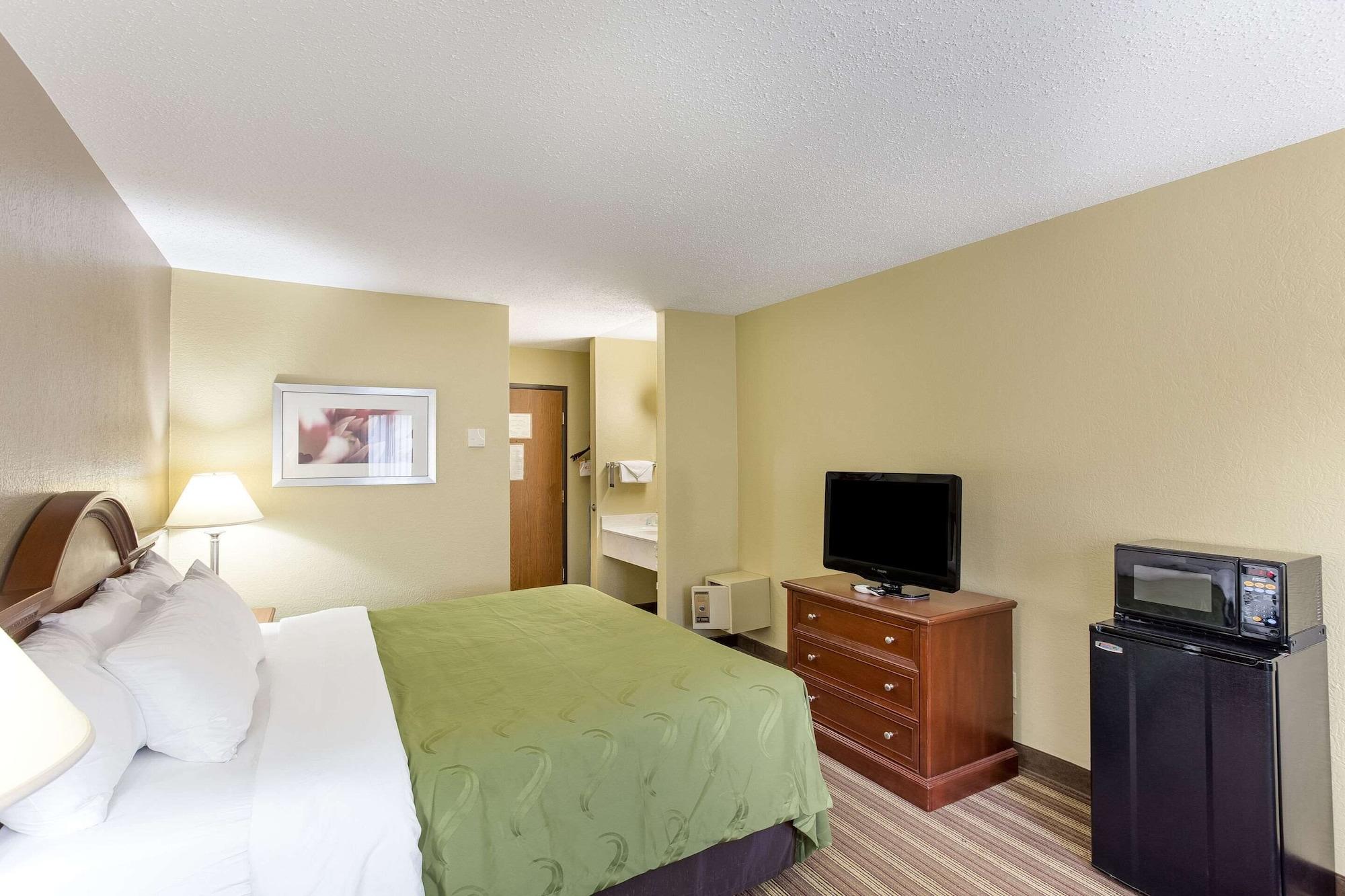Quality Inn Атенс Экстерьер фото